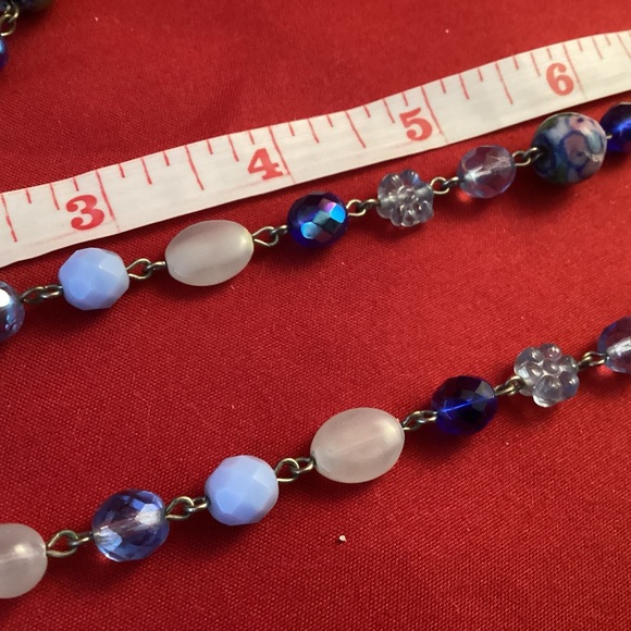 Momento blue and flower painted beaded necklace and bracelet set - Picture 6 of 7